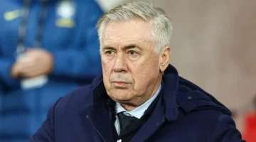 وفاء أنشيلوتي.. مدرب منتخب البرازيل يظهر في مدريد خلال مباراة موناكو هاري